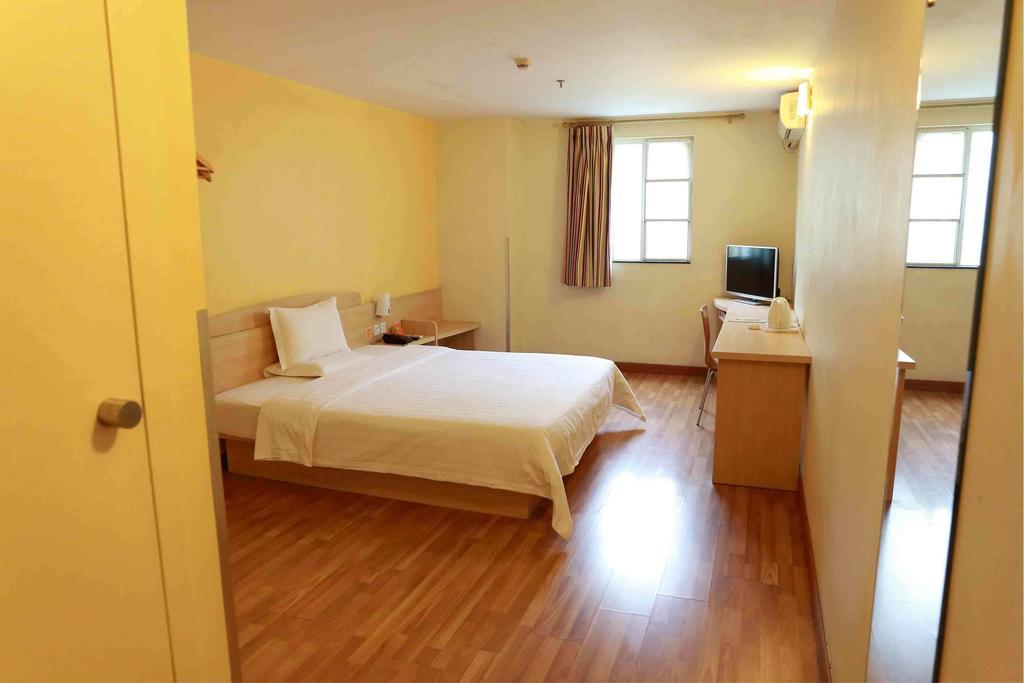 7Days Inn Kunming East Station Juhua Overpass Ngoại thất bức ảnh